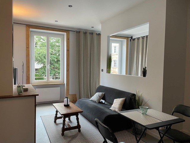 APPARTEMENT T2 A LOUER - VILLEFRANCHE SUR SAONE - 25 m2 - 551 € charges comprises par mois