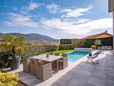 MAISON A VENDRE - LES ARDILLATS - 179,5 m2 - 474000 €