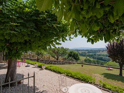Proprit A VENDRE - BULLY - 350 m2 - 990000 €