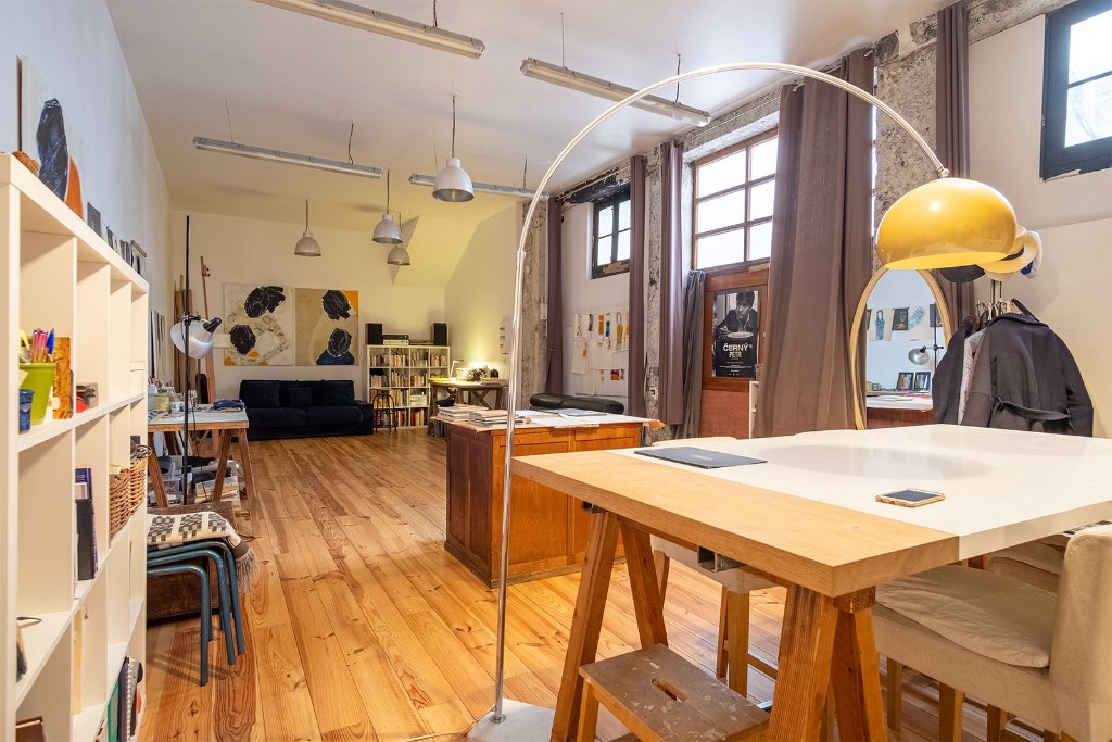 LOFT A VENDRE - LYON 6EME ARRONDISSEMENT - 83.54 m2 - 365000 €
