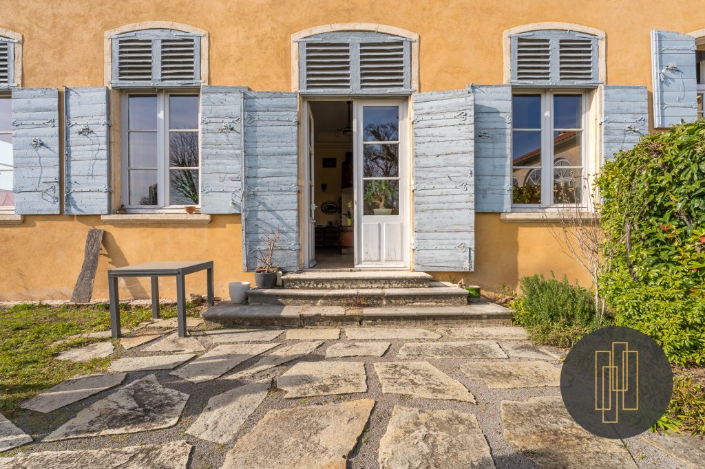 APPARTEMENT T3 A VENDRE - BRIGNAIS - 98,02 m2 - 420000 €