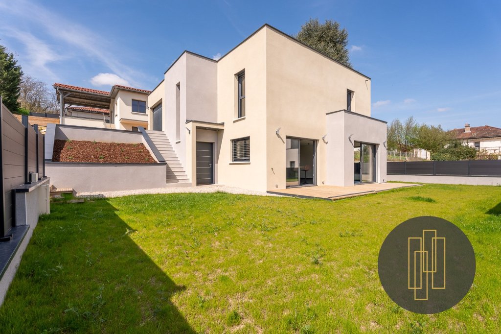 MAISON A VENDRE - FRANS - 142,22 m2 - 549000 €