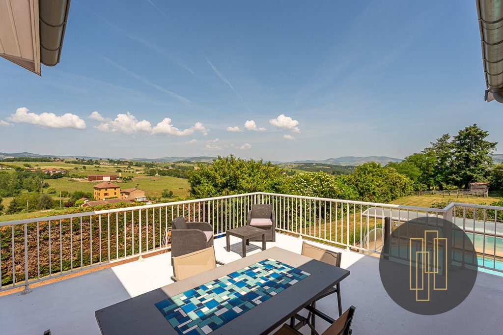 MAISON A VENDRE - SARCEY - 170 m2 - 485000 €