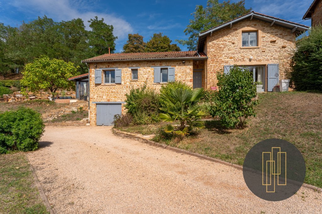 MAISON A VENDRE - CHARNAY - 200 m2 - 795000 €