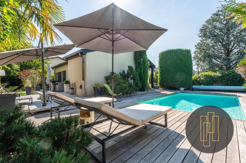 MAISON A VENDRE - LIMAS - 170 m2 - 620000 €