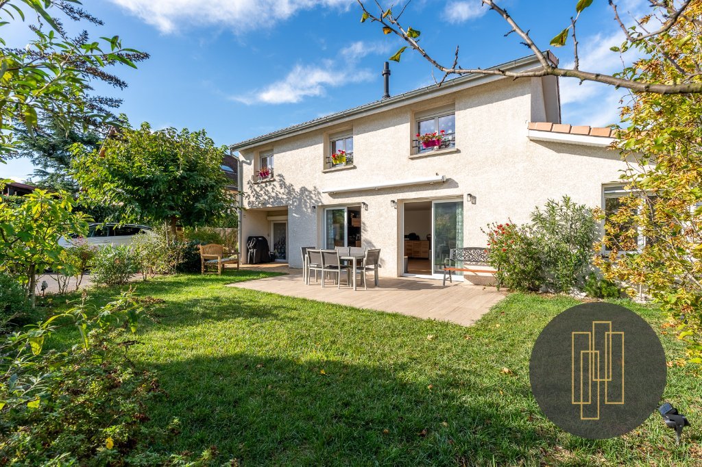 MAISON A VENDRE - REYRIEUX - 124 m2 - 410000 €