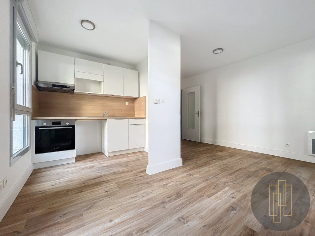 APPARTEMENT T2 A LOUER - VILLEFRANCHE SUR SAONE - 42.77 m2 - 595 &euro; charges comprises par mois