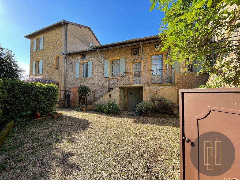 MAISON A VENDRE - ST LAURENT D OINGT - 175.42 m2 - 620000€