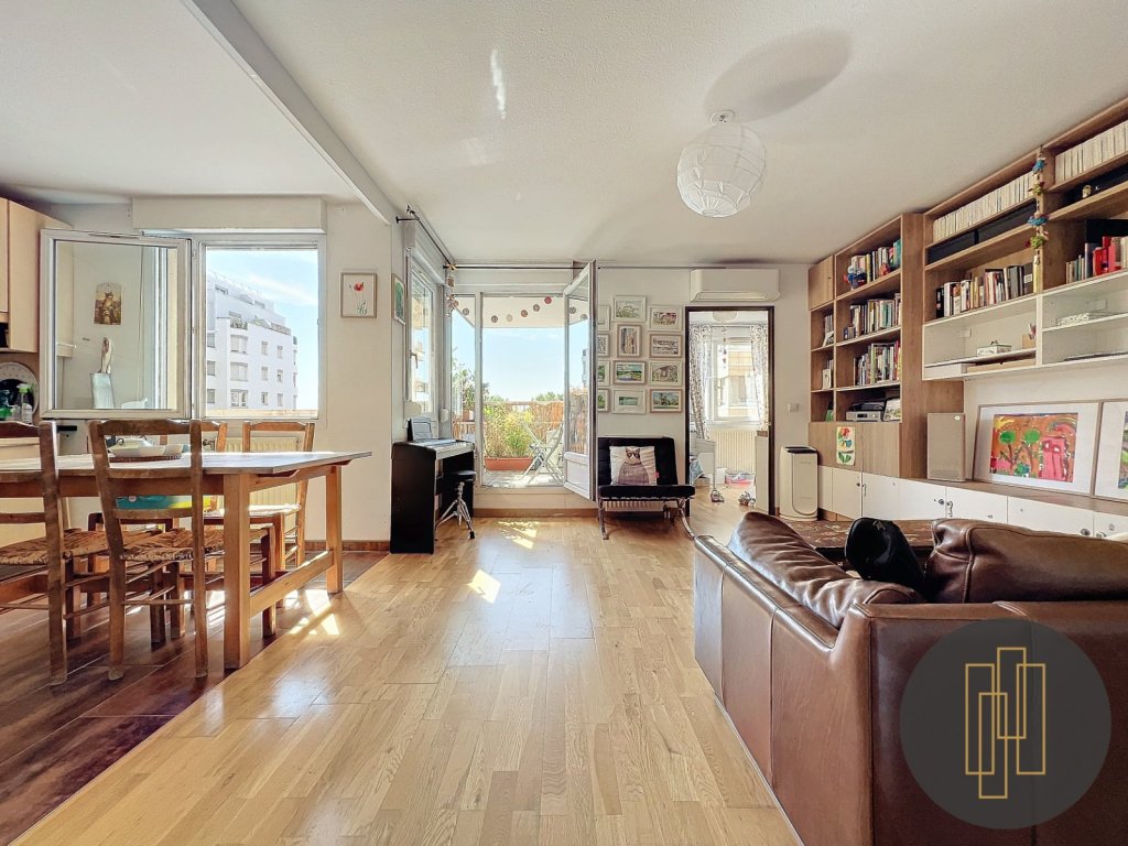 APPARTEMENT T3 - CALUIRE ET CUIRE - 64.5 m2 - VENDU