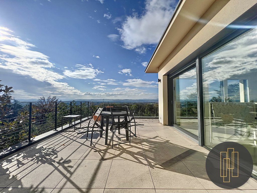 MAISON - PARCIEUX - 171 m2 - VENDU