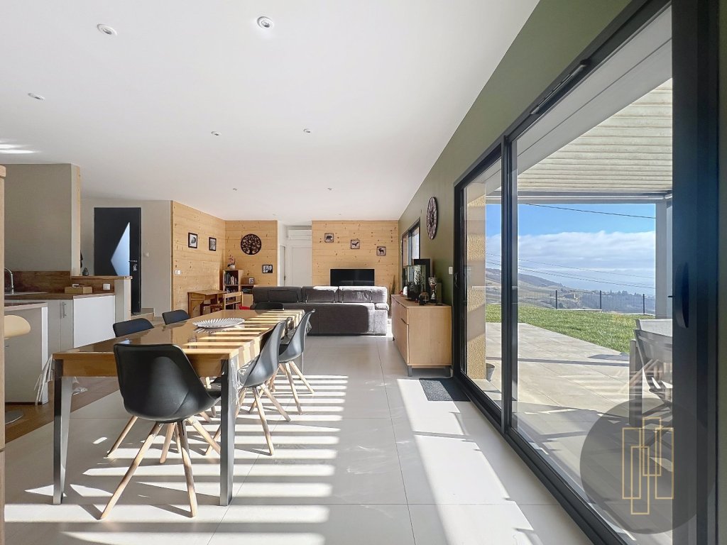 MAISON A VENDRE - THEIZE OINGT - 119 m2 - 498000€