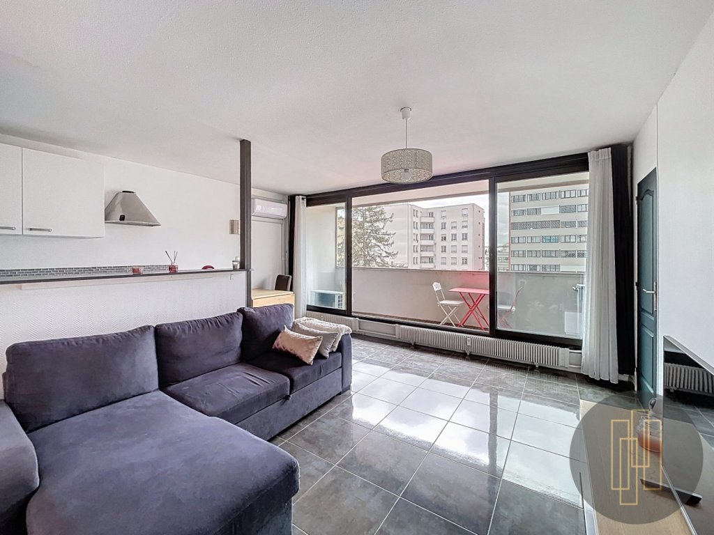 APPARTEMENT T2 - VILLEURBANNE - 39.03 m2 - VENDU