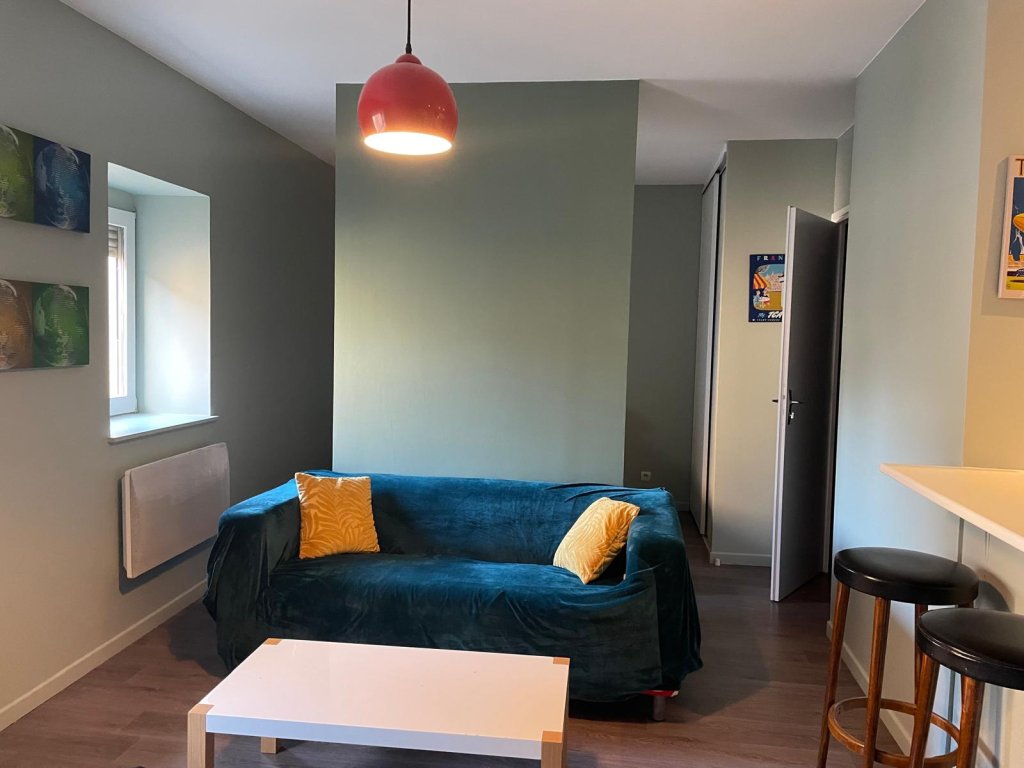 APPARTEMENT T1 A LOUER - VILLEFRANCHE SUR SAONE - 30 m2 - 550€ charges comprises par mois