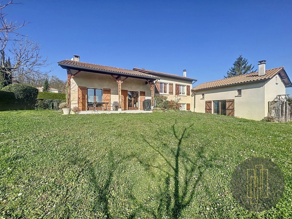 MAISON A VENDRE - LACHASSAGNE - 140 m2 - 530000€