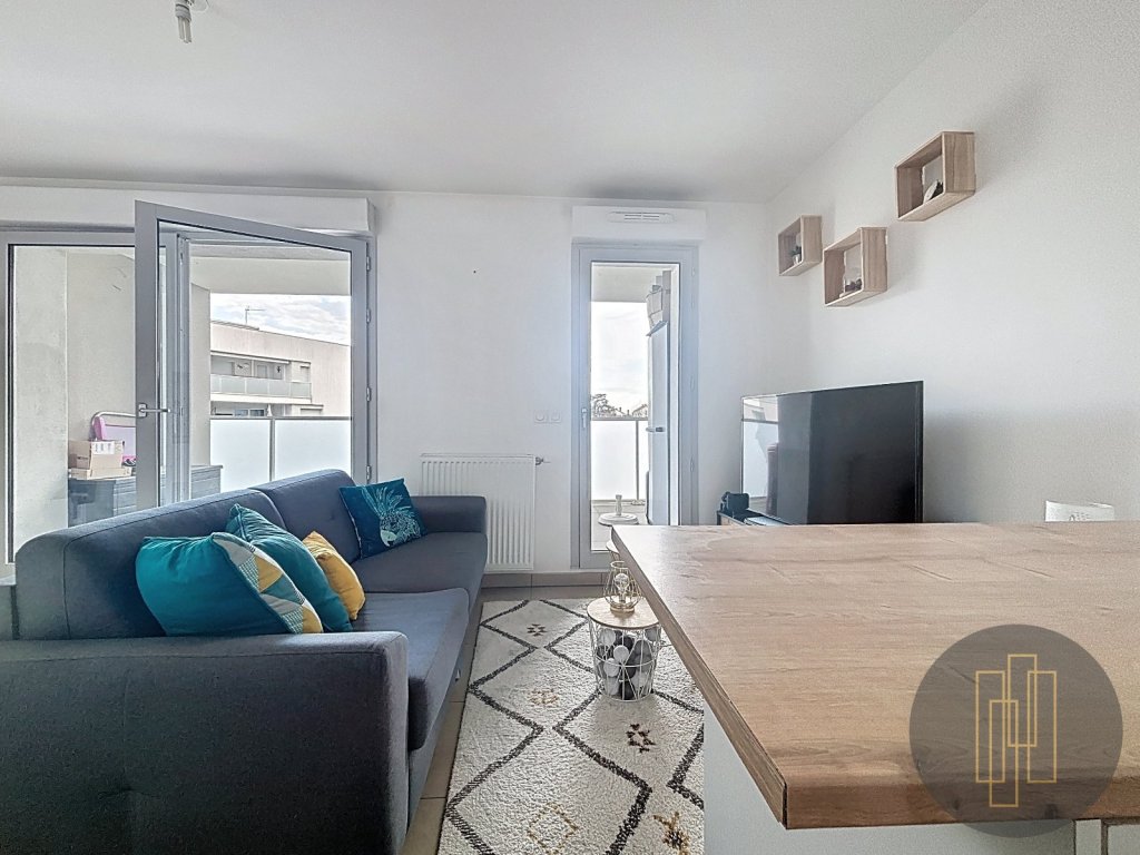 APPARTEMENT T2 A VENDRE - VILLEFRANCHE SUR SAONE - 39.45 m2 - 150000€