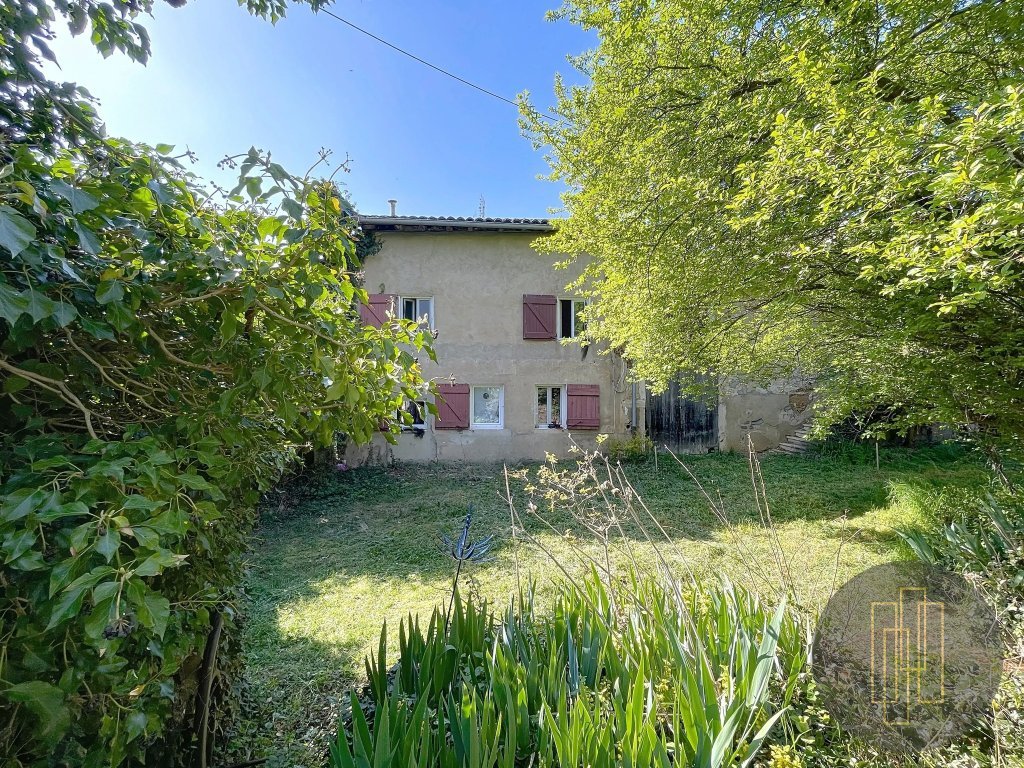 APPARTEMENT T3 A VENDRE - ARNAS - 64 m2 - 160 000 €