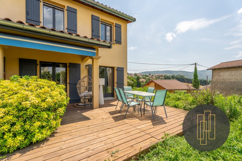 MAISON A VENDRE - SOURCIEUX LES MINES - 130 m2 - 542500€