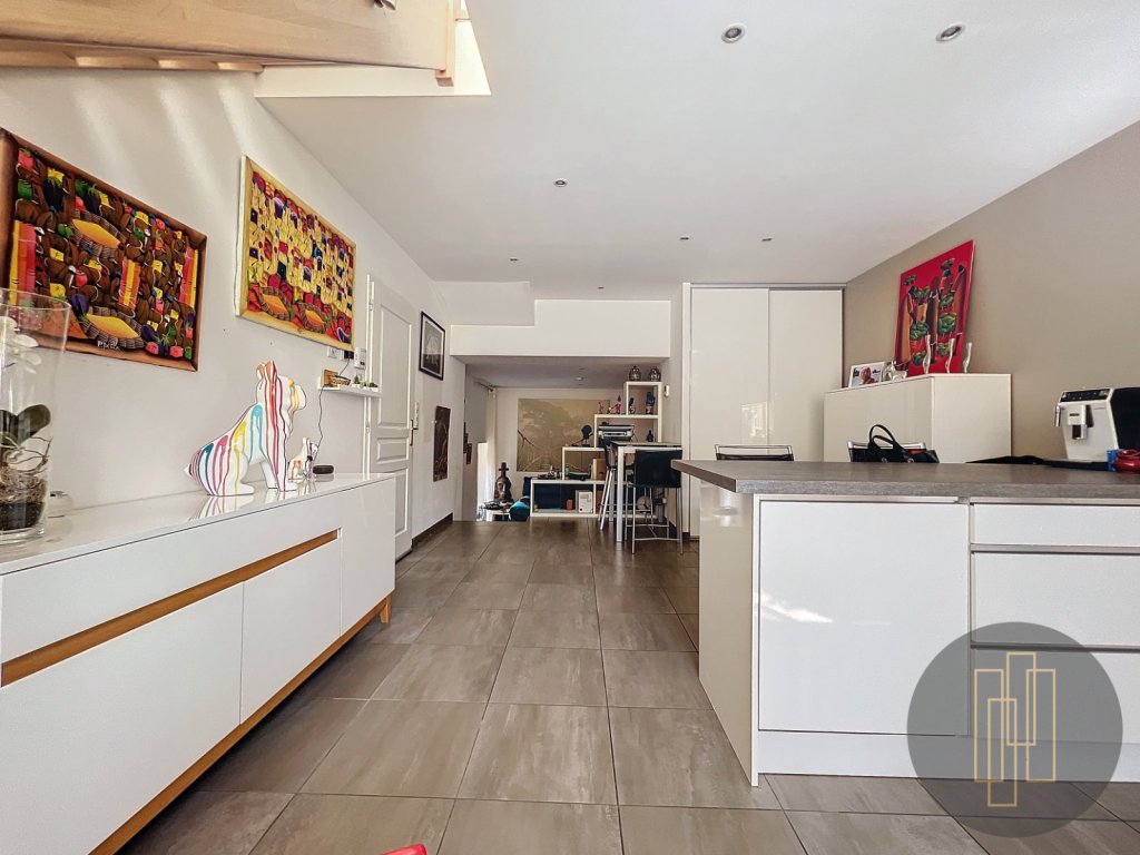 MAISON A VENDRE - VILLEFRANCHE SUR SAONE - 83.45 m2 - 215000€