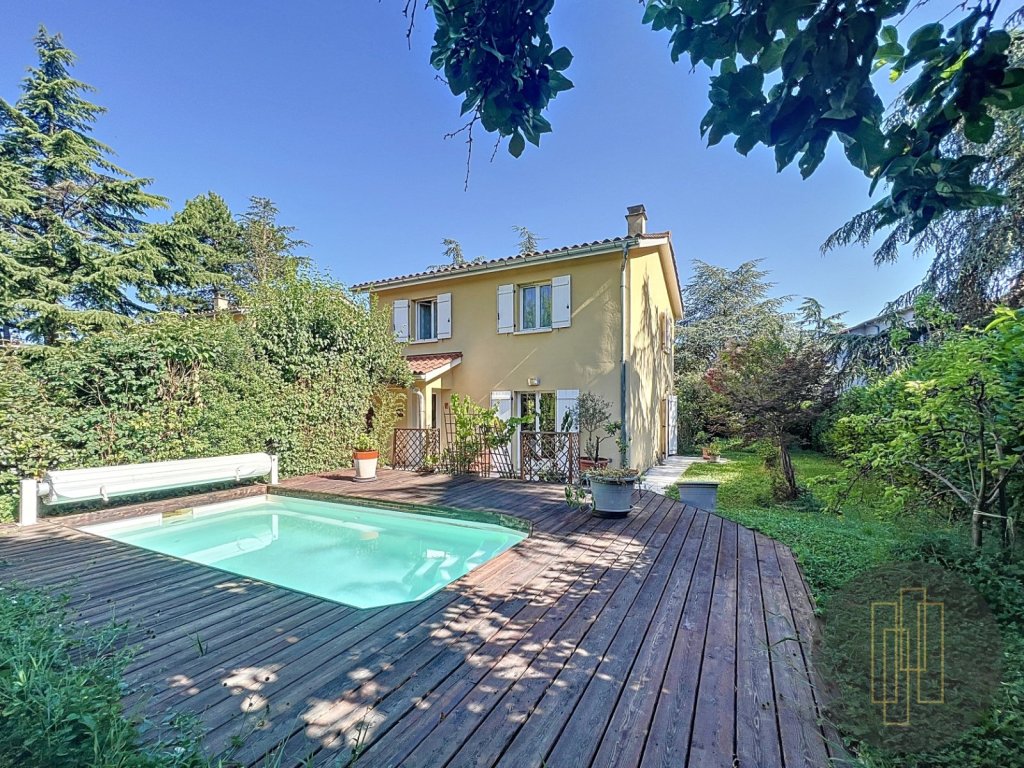 MAISON A VENDRE - LIMAS - 120 m2 - 420000€