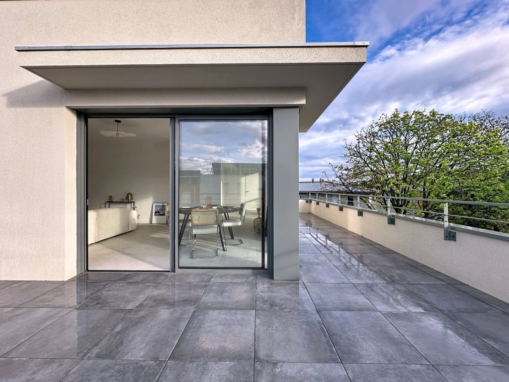 APPARTEMENT T4 A VENDRE - FRANCHEVILLE - 96.07 m2 - 645 000 €