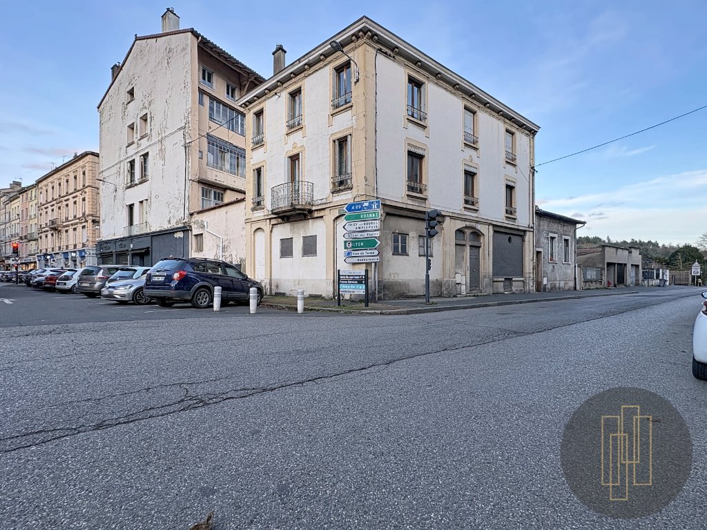 IMMEUBLE A VENDRE - TARARE - 374.7 m2 - 250 000 &euro;