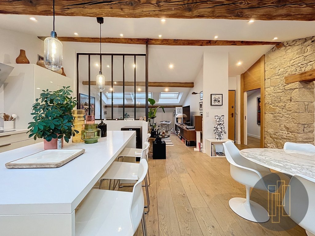 APPARTEMENT T4 A VENDRE - LYON 6EME ARRONDISSEMENT - 117.9 m2 - 639000€