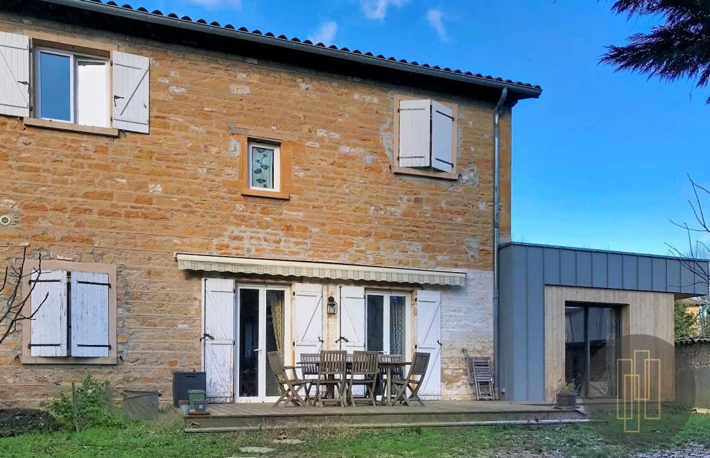 MAISON A VENDRE - VILLEFRANCHE SUR SAONE - 155.4 m2 - 460�000�&euro;