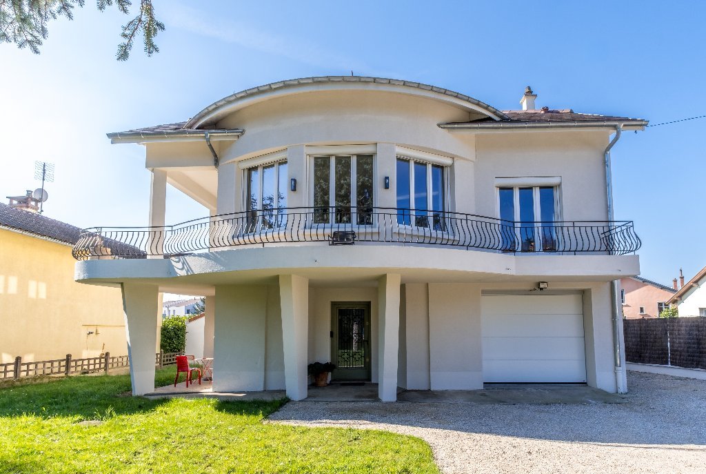 MAISON A VENDRE - NEUVILLE SUR SAONE - 233 m2 - 695�000�&euro;