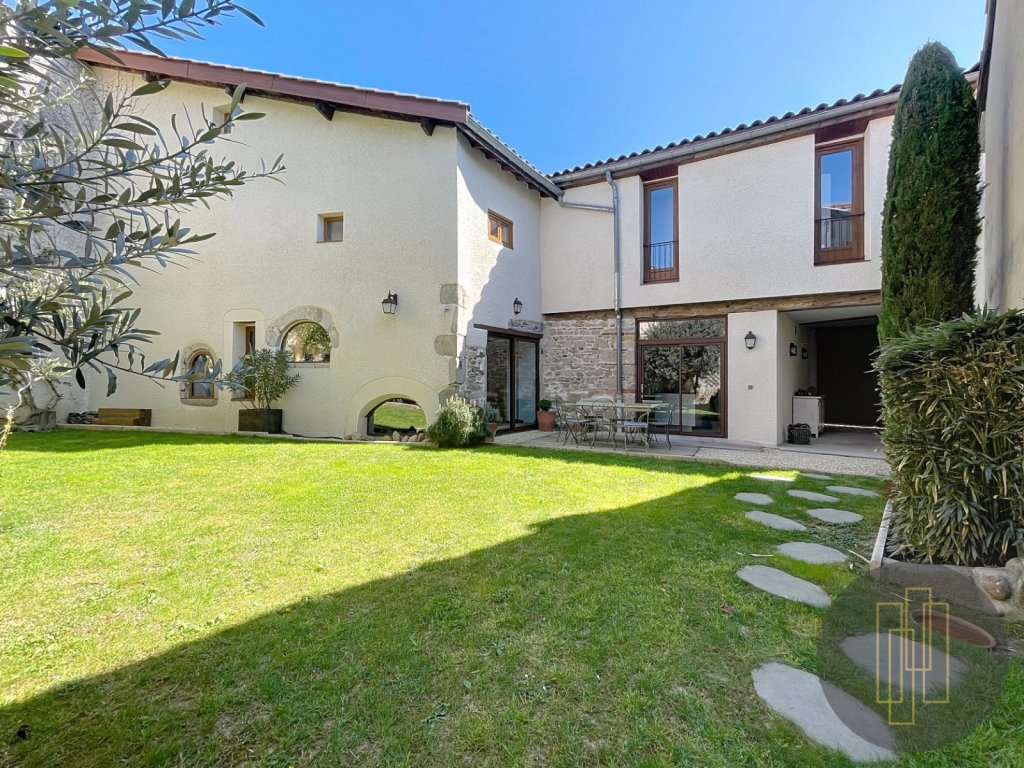 MAISON A VENDRE - VOURLES - 156.51 m2 - 720�000�&euro;