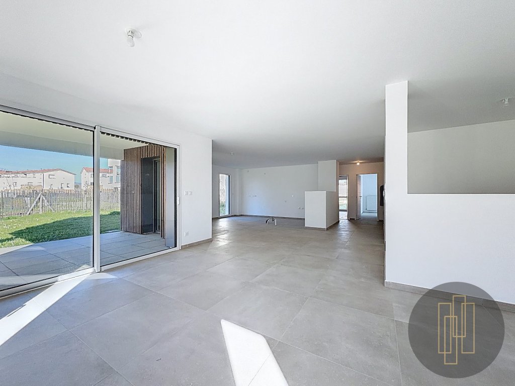 APPARTEMENT T4 A VENDRE - ARNAS - 115.6 m2 - 424 000 &euro;