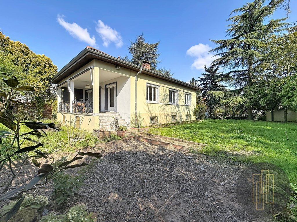 MAISON A VENDRE - VILLEFRANCHE SUR SAONE - 140 m2 - 350�000�&euro;