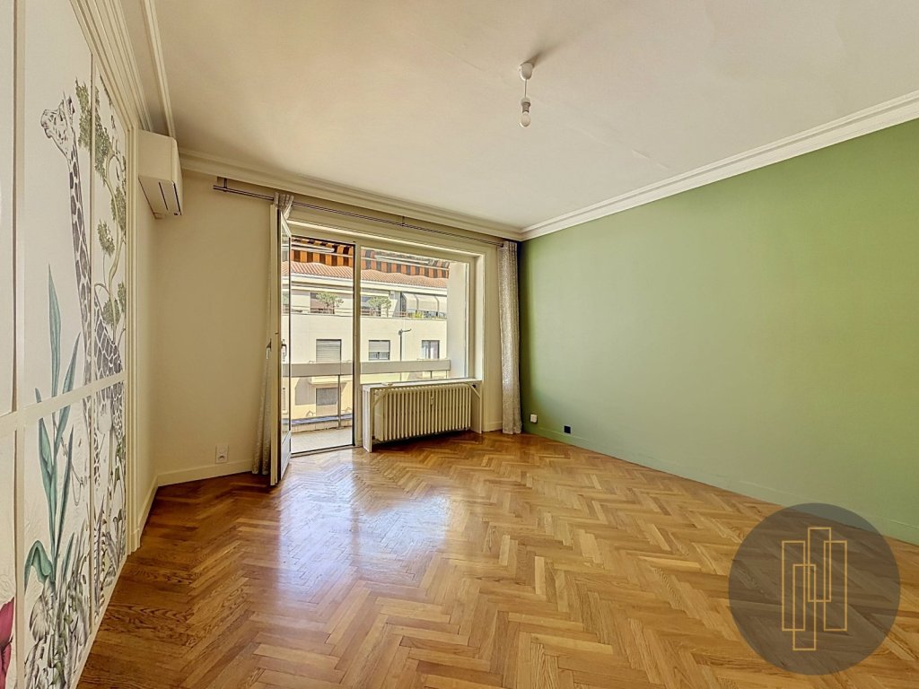 APPARTEMENT T3 A VENDRE - LYON 6EME ARRONDISSEMENT - 73.65 m2 - 485 000 €