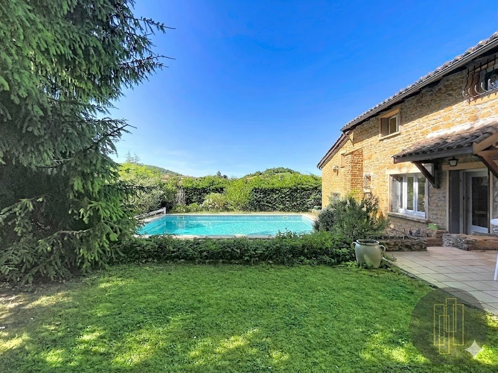 MAISON A VENDRE - VILLE SUR JARNIOUX - 170 m2 - 450 000 &euro;