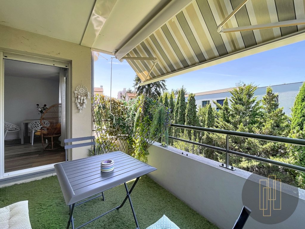 APPARTEMENT T4 A VENDRE - VILLEFRANCHE SUR SAONE - 85.97 m2 - 285 000 €
