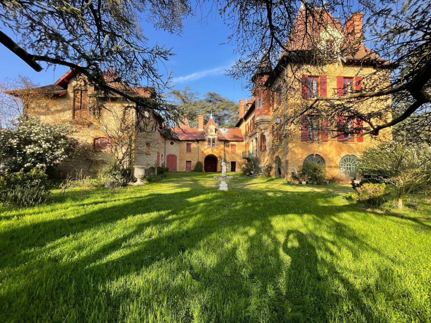 PROPRIETE A VENDRE - GLEIZE - 526.56 m2 - 1 770 000 &euro;