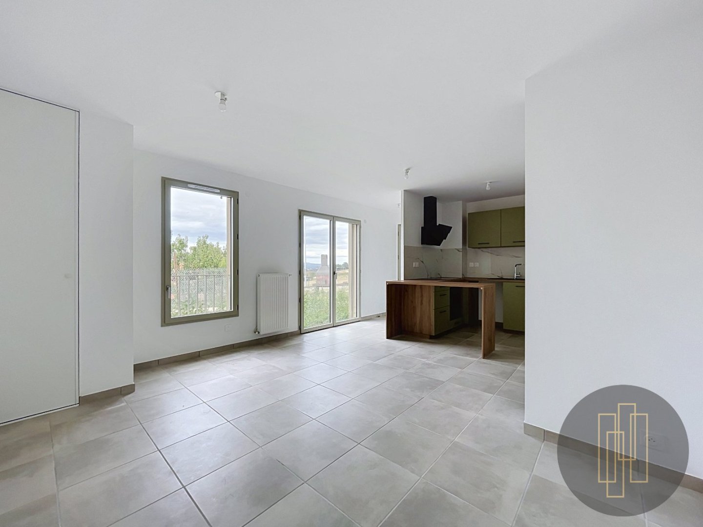APPARTEMENT T2 A LOUER - VILLEFRANCHE SUR SAONE - 46.75 m2 - 755 &euro; charges comprises par mois