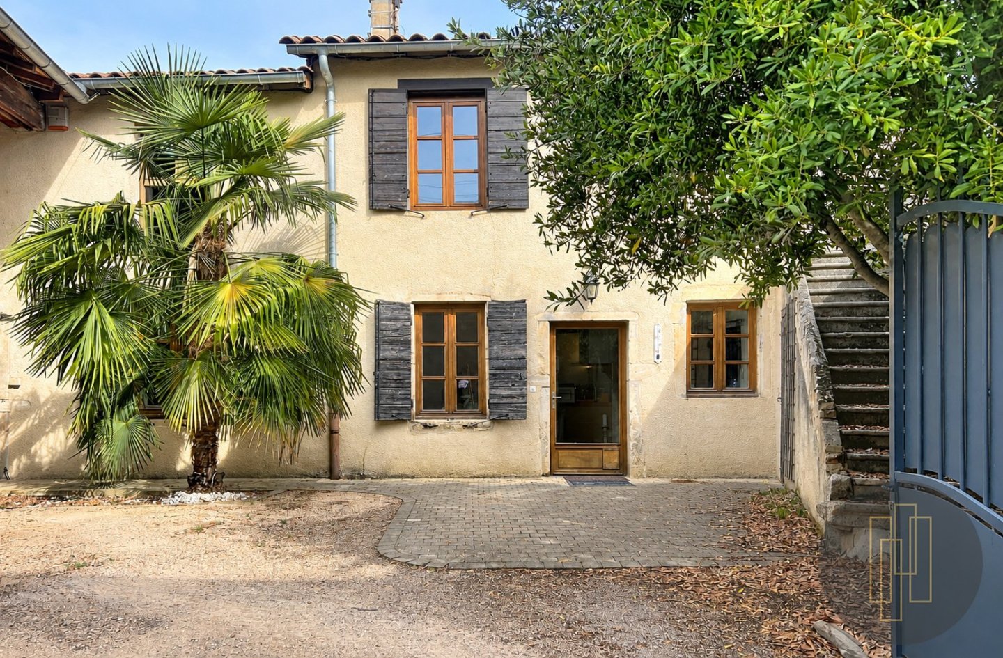 MAISON A VENDRE - ST GEORGES DE RENEINS - 152.48 m2 - 350 000 &euro;