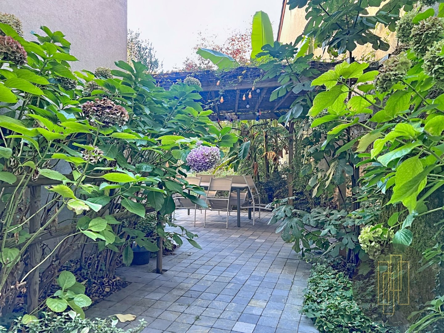MAISON A VENDRE - VILLEFRANCHE SUR SAONE - 155.89 m2 - 480 000 &euro;