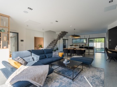 MAISON - ANSE - 160 m2 - 659000 €