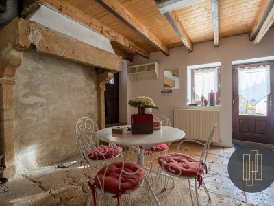 MAISON A VENDRE - BAGNOLS - 210 m2 - 720000 €