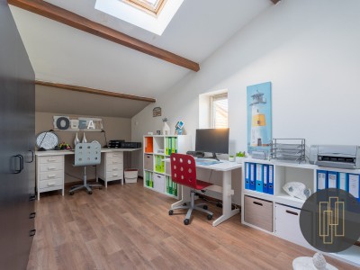 MAISON A VENDRE - BAGNOLS - 210 m2 - 720000 €