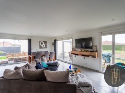 MAISON DE PLAIN PIED A VENDRE - BELLEVILLE - 88,46 m2 - 320000 €