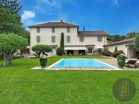 MAISON A VENDRE - COLLONGES AU MONT D OR - 390 m2 - 1 250 000 €