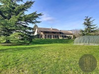 MAISON A VENDRE - FRONTENAS - 210 m2 - 685 000 &euro;