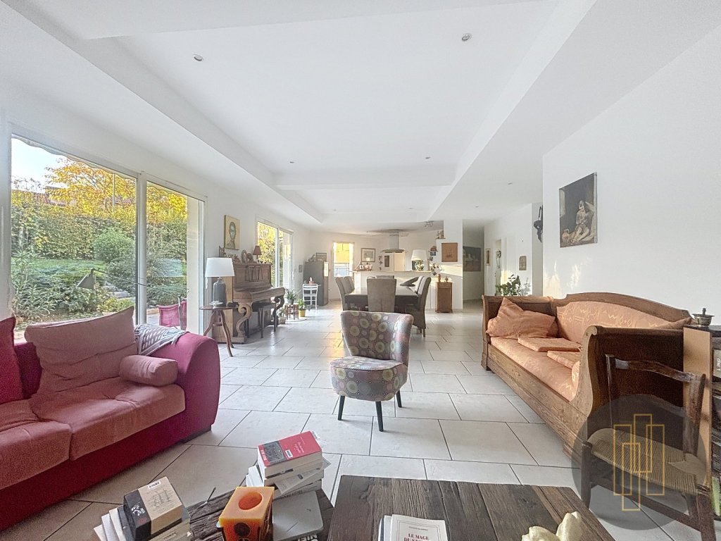 MAISON A VENDRE - GLEIZE - 190 m2 - 730 000 €