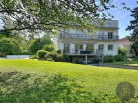 MAISON A VENDRE - MONTMERLE SUR SAONE - 251 m2 - 780 000 &euro;