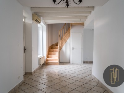MAISON A VENDRE - REYRIEUX - 105 m2 - 295000 €