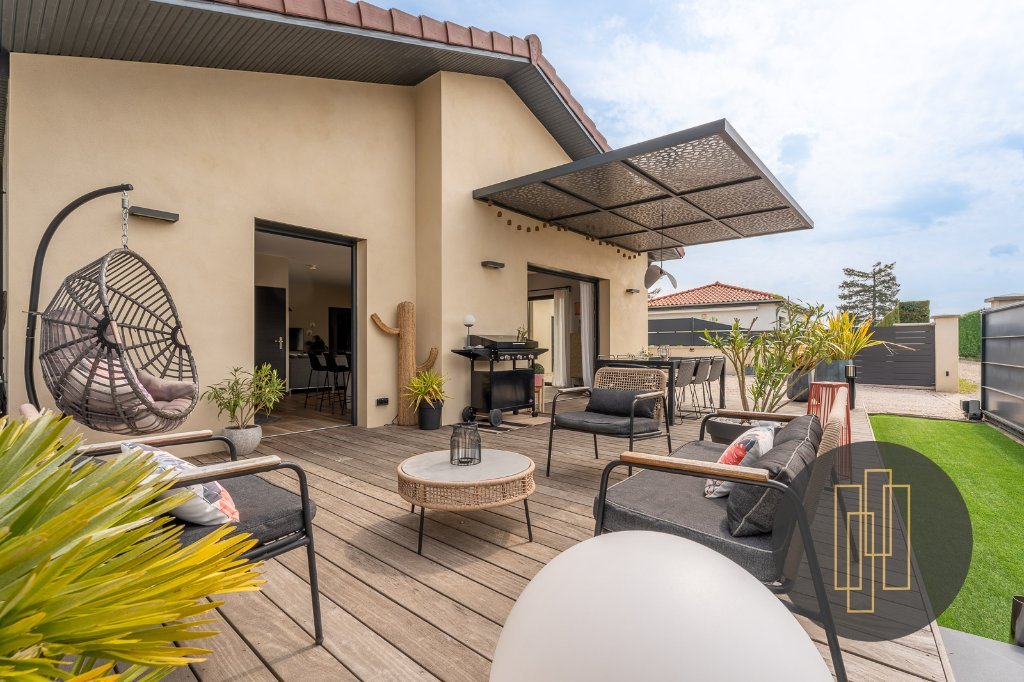 MAISON ST BERNARD 136.37 m2 650 000 € Immobilier ST BERNARD Agence immobilière à MAISON ST BERNARD 136.37 m2 650 000 € Immobilier ST BERNARD Agence immobilière à