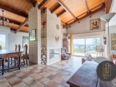 MAISON A VENDRE - ST CYR AU MONT D OR - 210 m2 - 995000 €
