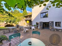 MAISON A VENDRE - VAUX EN BEAUJOLAIS - 522.5 m2 - 720 000 €